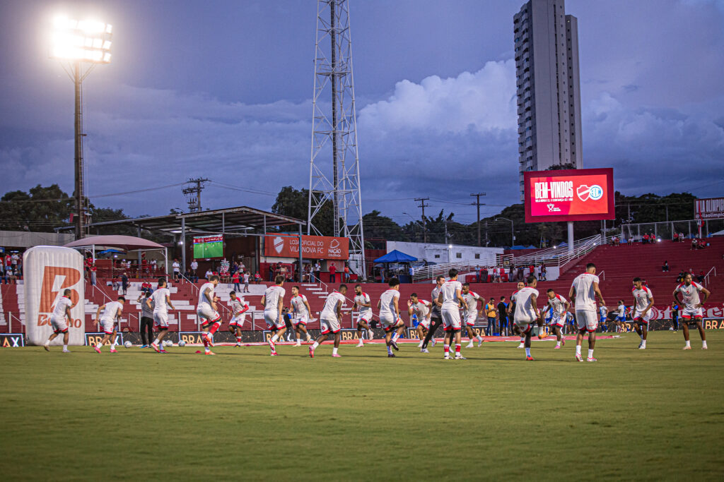 Zagueiro do Vila Nova está de saída para adversário da Série B