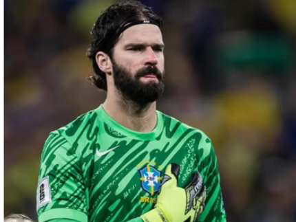 Juventus tenta tirar Alisson do Liverpool e recebe aval inicial, aponta jornal