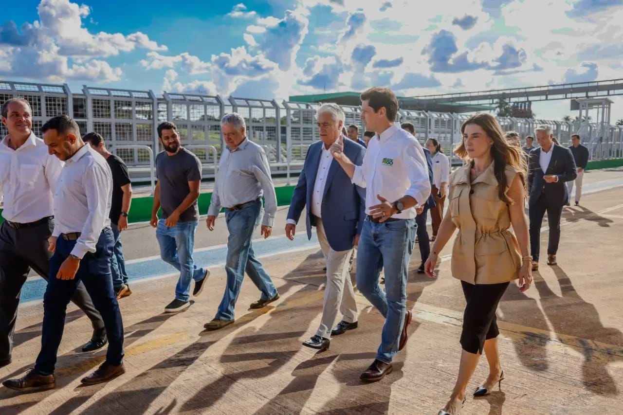 Diretores da Fórmula Indy visitam o autódromo de Goiânia para negociar corrida na capital
