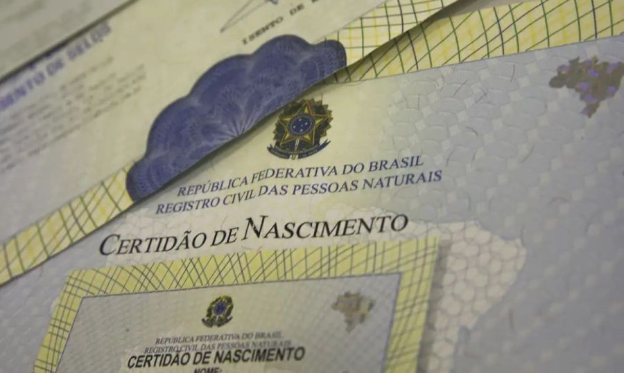 Semana do Registro Civil termina terça (14) com emissão gratuita