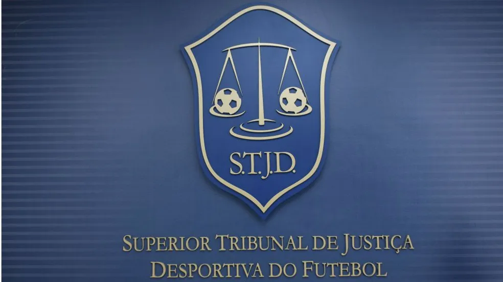 Vila Nova é denunciado pelo STJD por conta de confusão na partida diante do Operário-PR