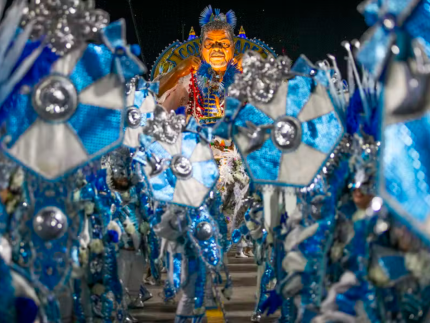 Desfile das campeãs do Rio: 6 escolas retornam para a Sapucaí neste sábado