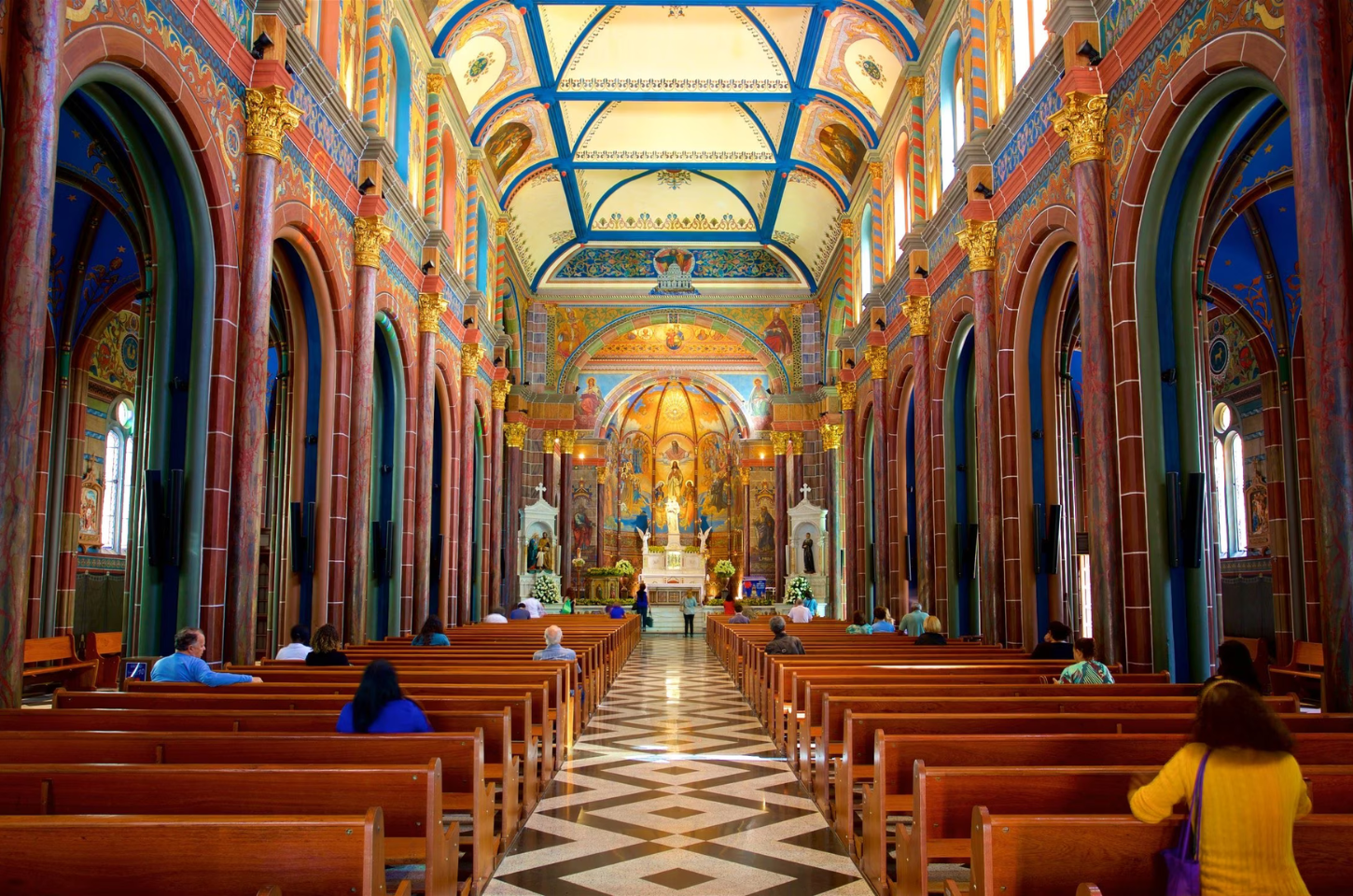 A magia da quinta-feira santa: Segredos e tradições revelados