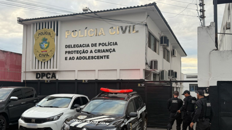 Mulher é presa após torturar filha de 1 ano para obrigar ex a reatar relacionamento