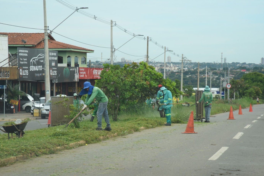 Prefeitura de Aparecida realiza força-tarefa de limpeza na região do setor Madre Germana nesta sexta, 13