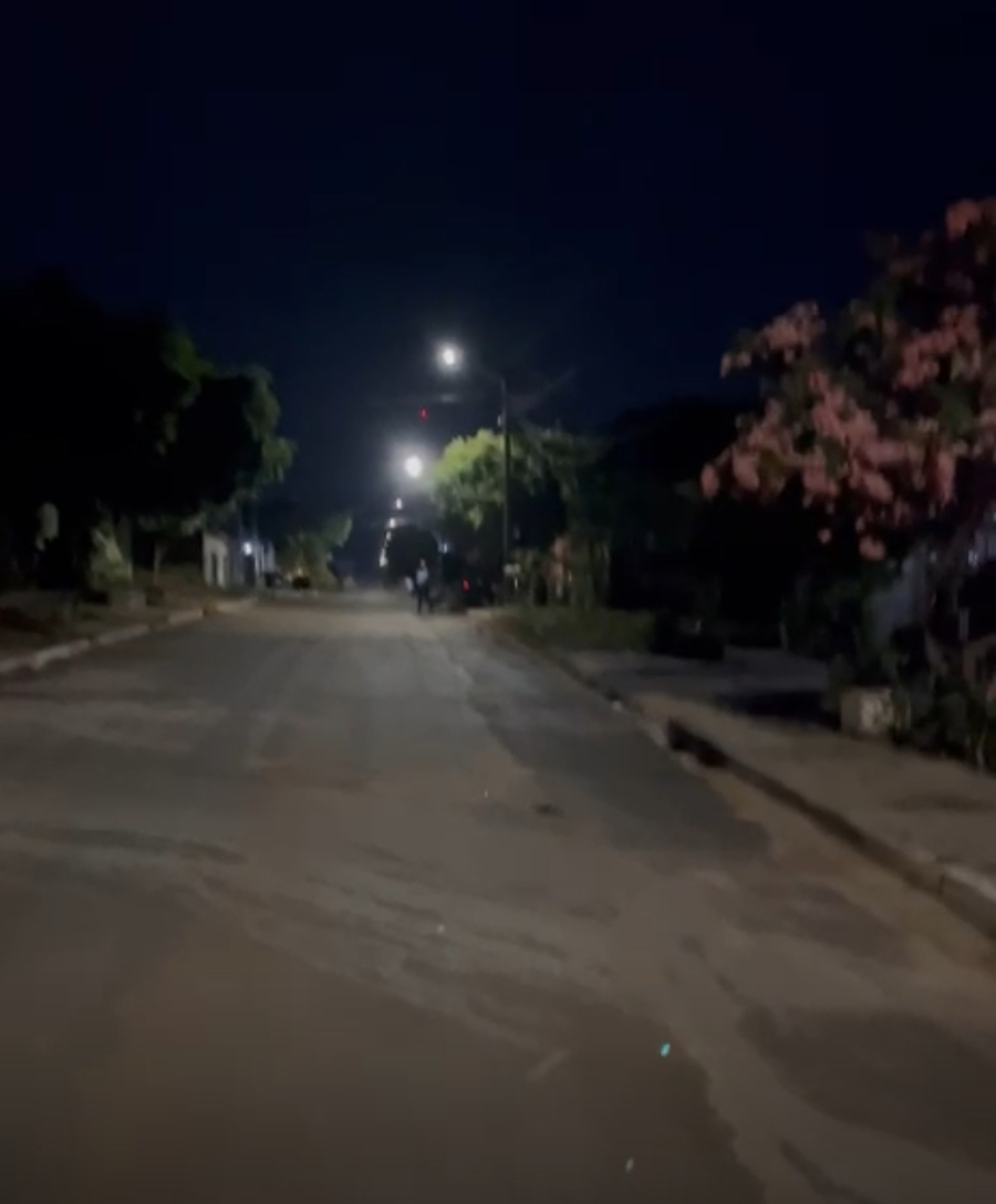 Prefeitura troca iluminação do Conde dos Arcos após pedido no Fala Aparecida