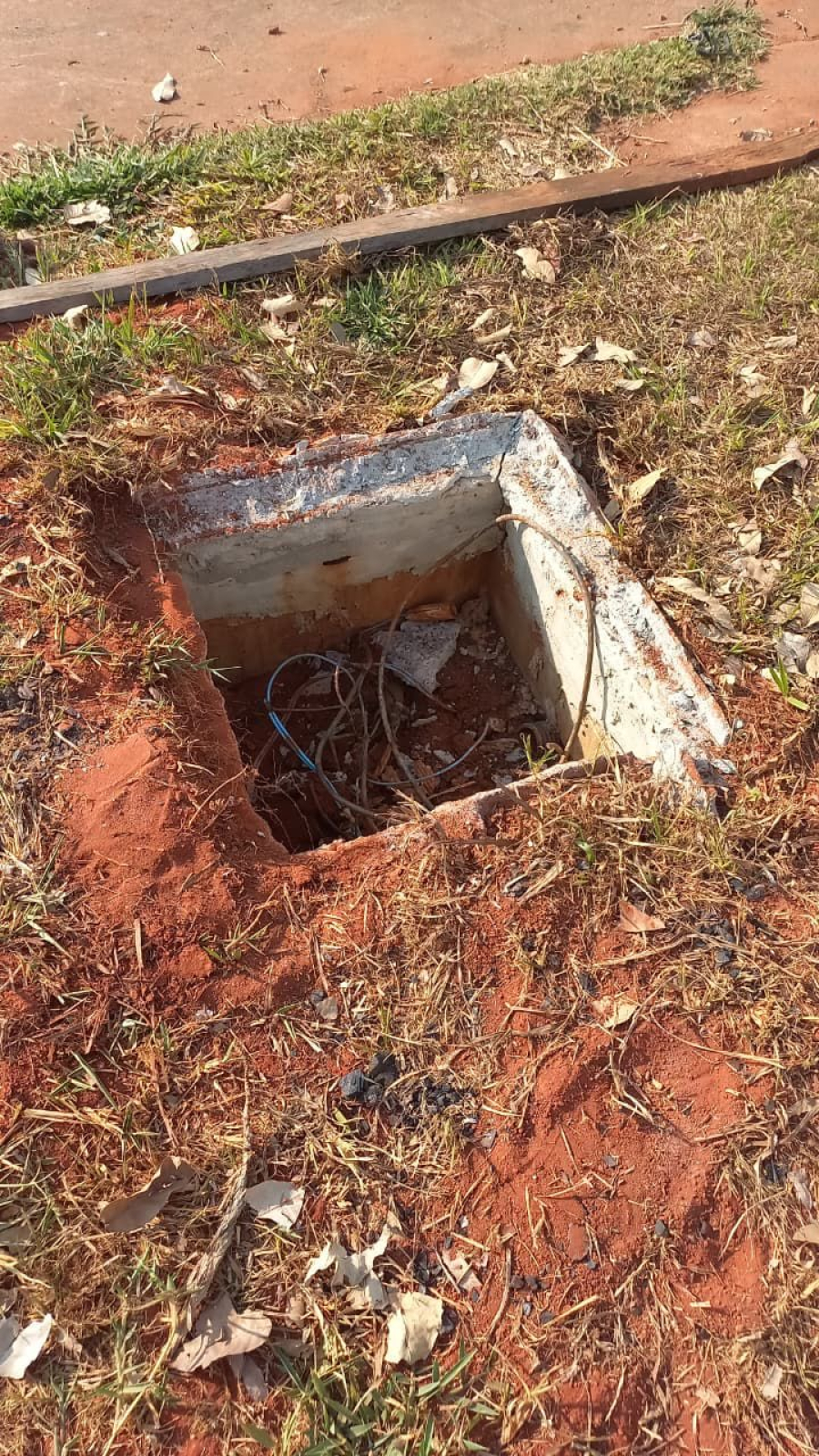 GCM de Aparecida recaptura foragido e recupera cobre furtado de praça