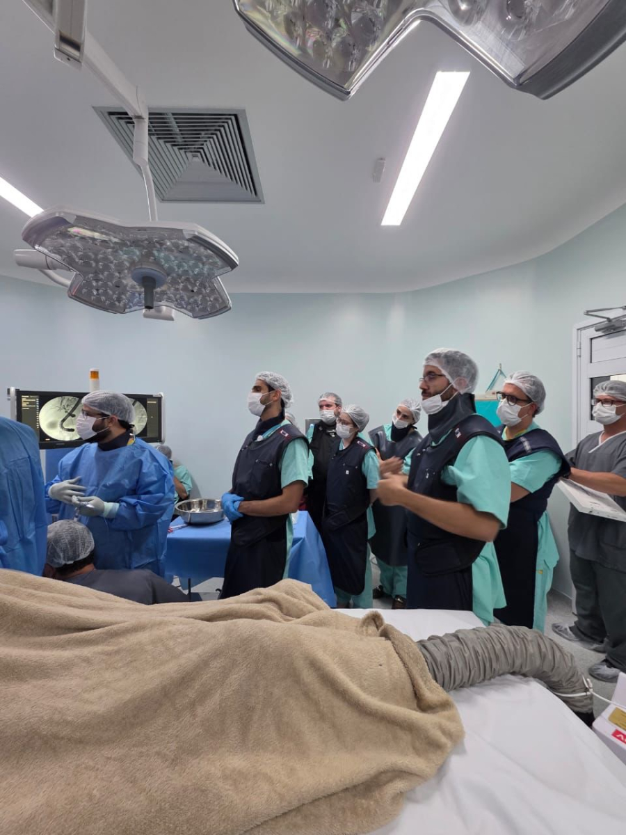 Paciente do HMAP passa por procedimento inédito na rede pública 