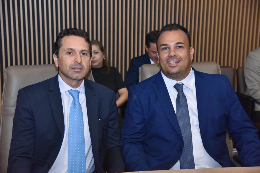 Vilela participa da posse de Diogo Tufão e deseja êxito ao vereador