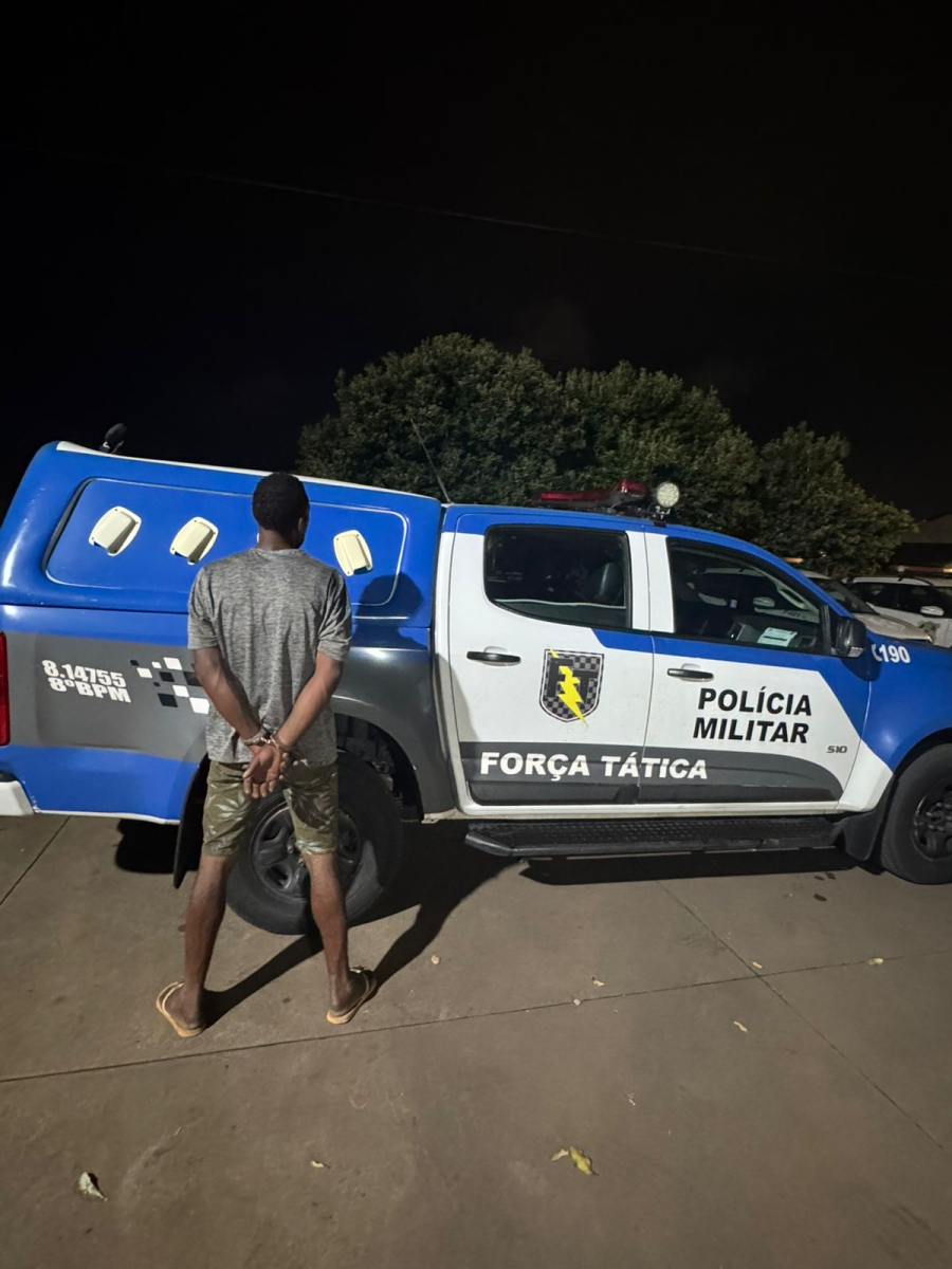 Homem é preso por roubar celular de idoso em Aparecida 