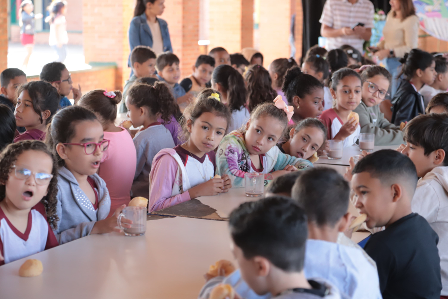 Educação de Aparecida inicia renovação de matrícula para veteranos