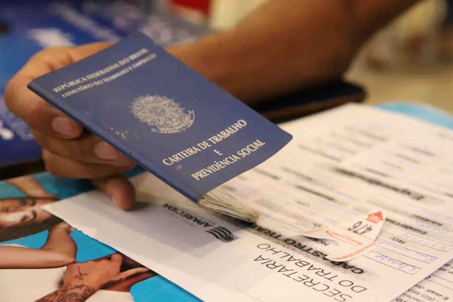 Aparecida oferece 2,2 mil vagas de emprego nesta semana 