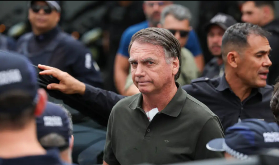 Moraes determina início do cumprimento da pena de Bolsonaro na PF