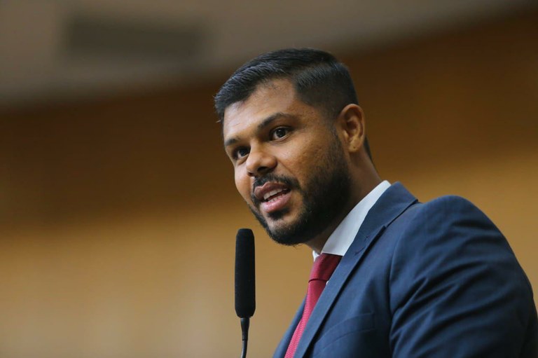 Policarpo garante CT Padrão Fifa em Goiânia