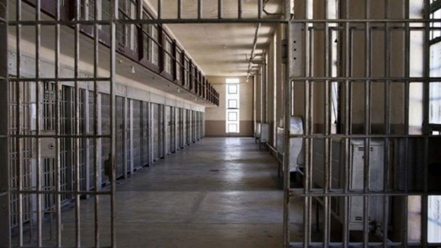 “Saidinhas” temporárias de presos caem 3% após mudança na lei