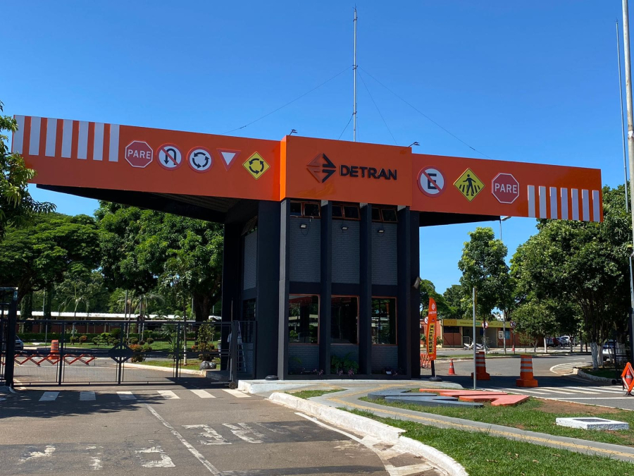 Detran-GO reduz preços de exames para obter CNH