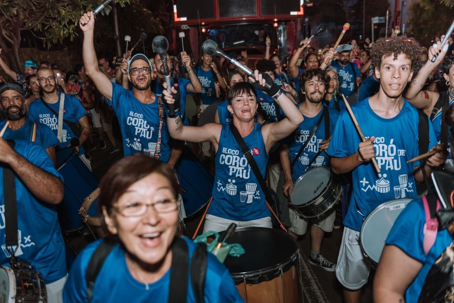 Coró de Pau anima o Cortejo dos Brincantes no Pré-Carnaval de Goiânia