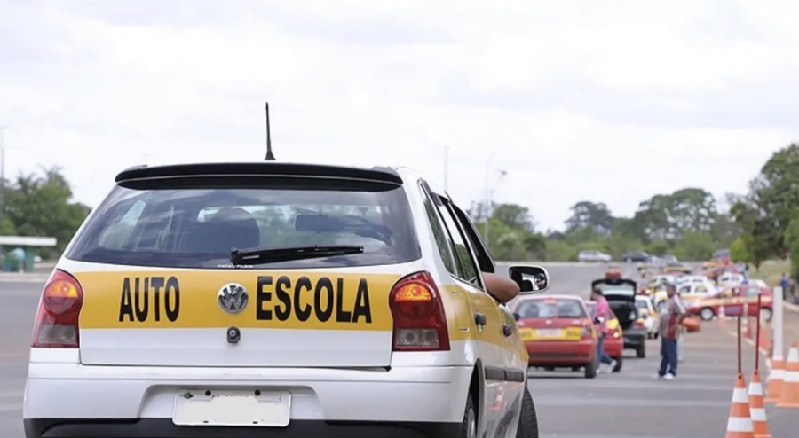 Detran-GO abre cadastro para instrutores sem vínculo com autoescolas