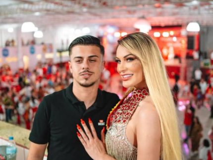 Andressa Urach revela casamento reservado e cirurgia íntima: “Queria ser virgem de novo”