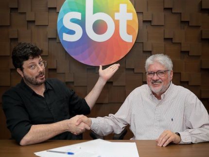 Danilo Gentili encerra novela e renova contrato com o SBT