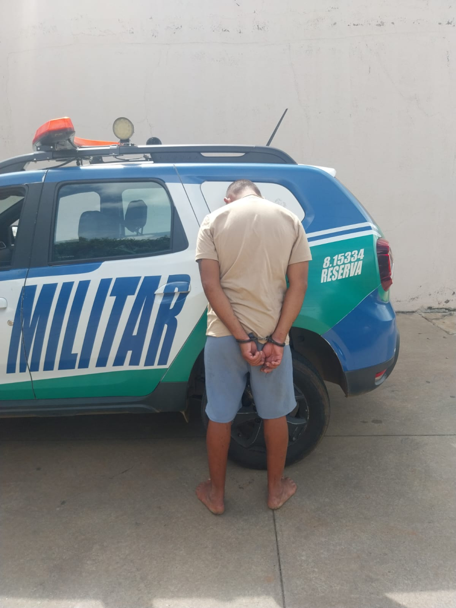 Menos de 10 dias após sair da prisão, homem tenta invadir distribuidora