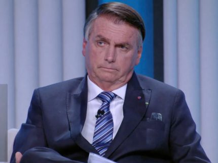 Boletim informa que Bolsonaro apresenta piora nos rins, mas quadro permanece estável