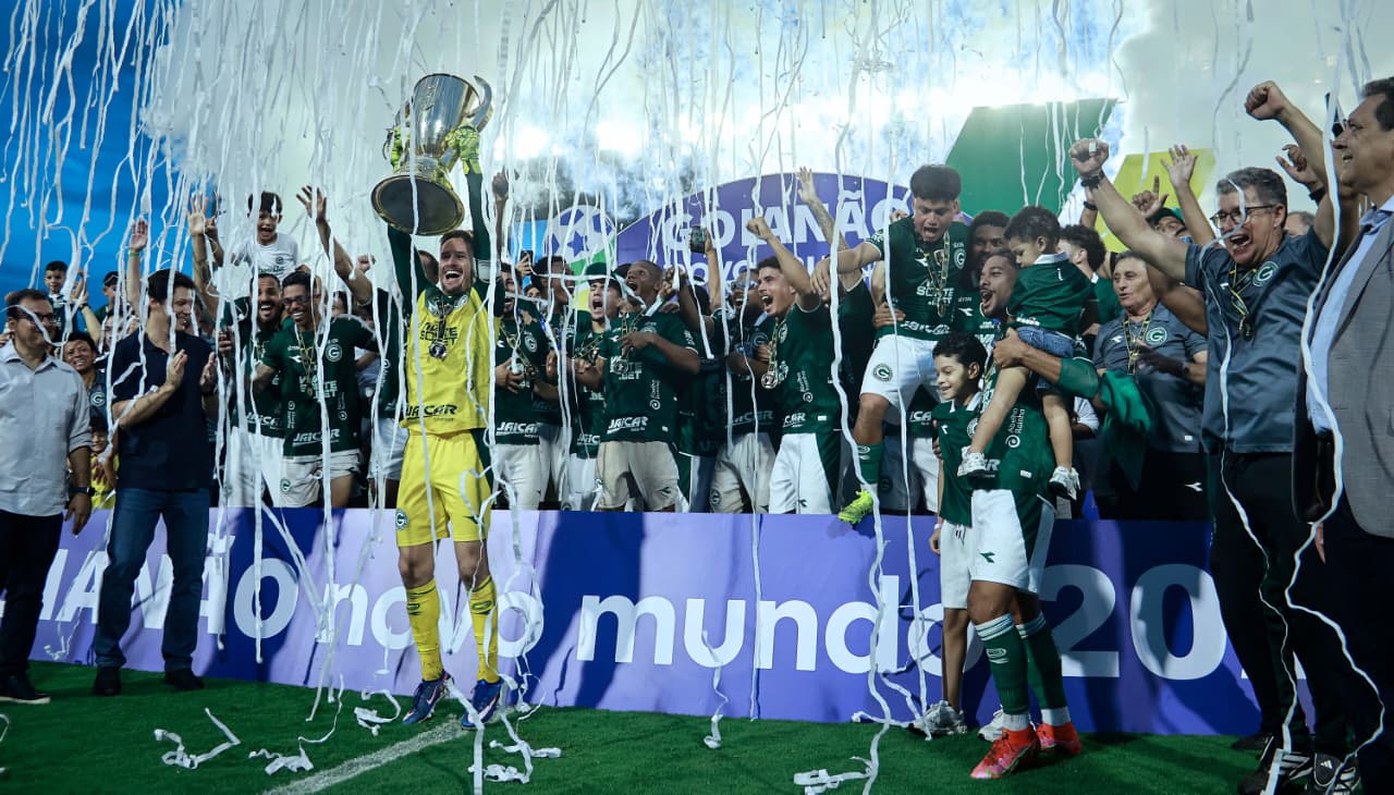 Fim do tabu! Goiás segura o Atlético na Serrinha e conquista seu 29º título goiano