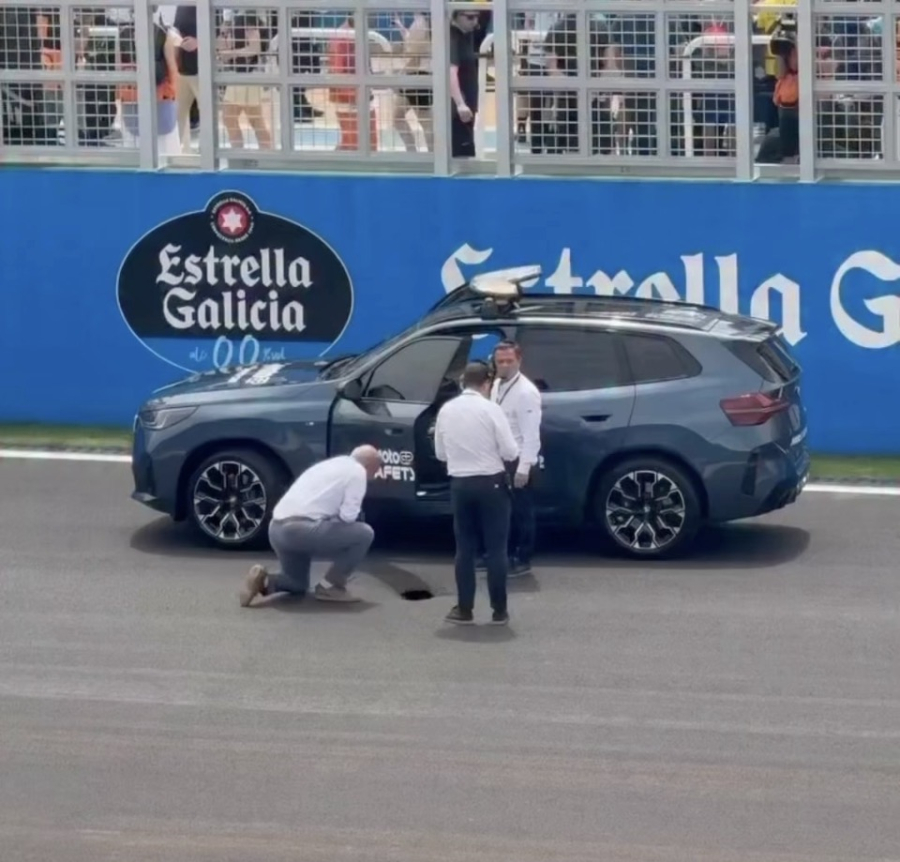 Buraco na pista do MotoGP causa atraso na programação